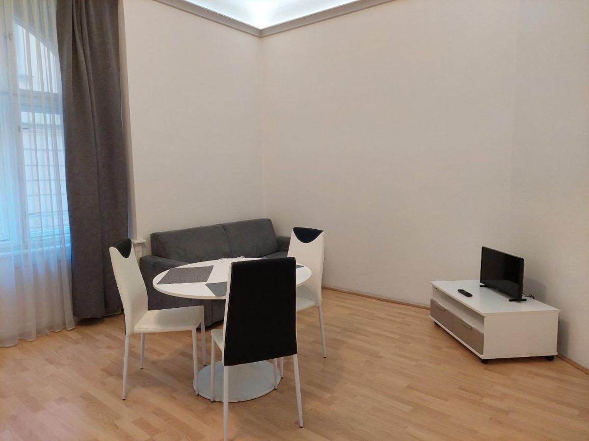 Ai Quattro Angeli Aparthotel Praha Eksteriør bilde